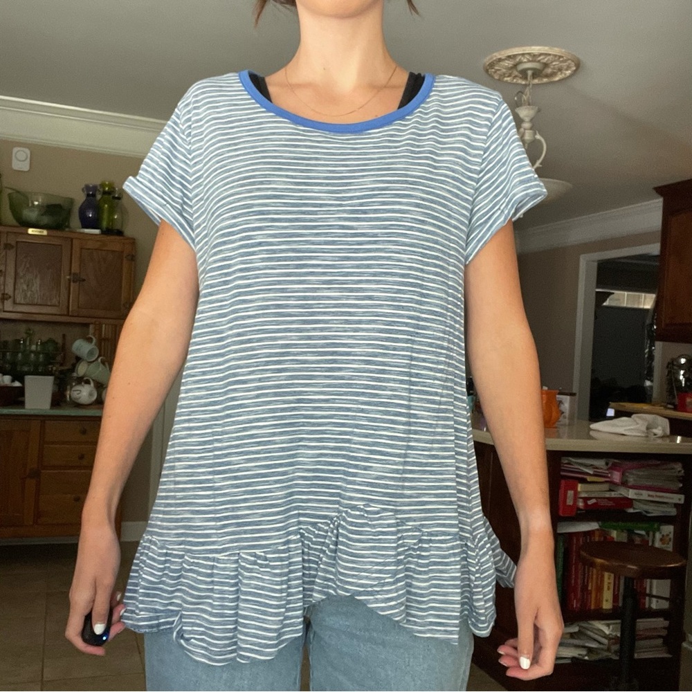 Kori top! blue and white stripes with ruffle like detail at bottom! Size M!